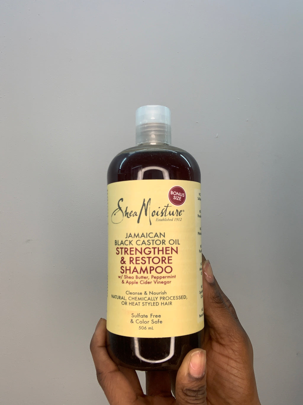 SHEA MOISTURE Strengthen and Restore Shampoo
